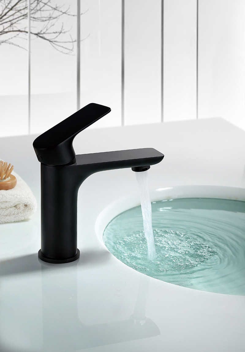 Undercounter ceramic basin VS counter ceramic basin - Faucet Knowledge - 2