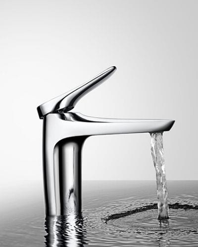 How touchless plumbing fixtures can give your business an edge