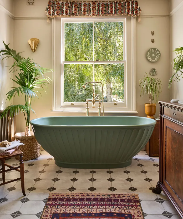 5 Once-dated bathroom styles designers say are making a comeback in 2024 - Blog - 2